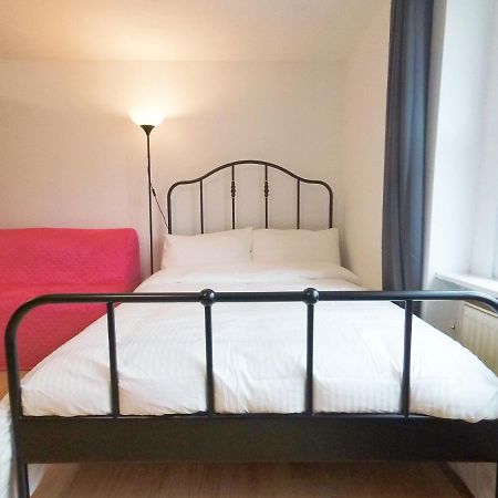 Luna 218 Flat 3 At Marble Arch Лондон Екстериор снимка