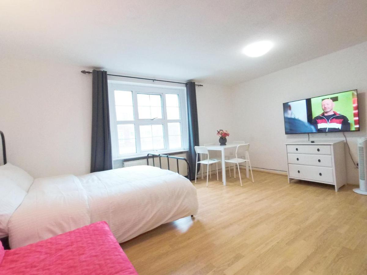 Luna 218 Flat 3 At Marble Arch Лондон Екстериор снимка
