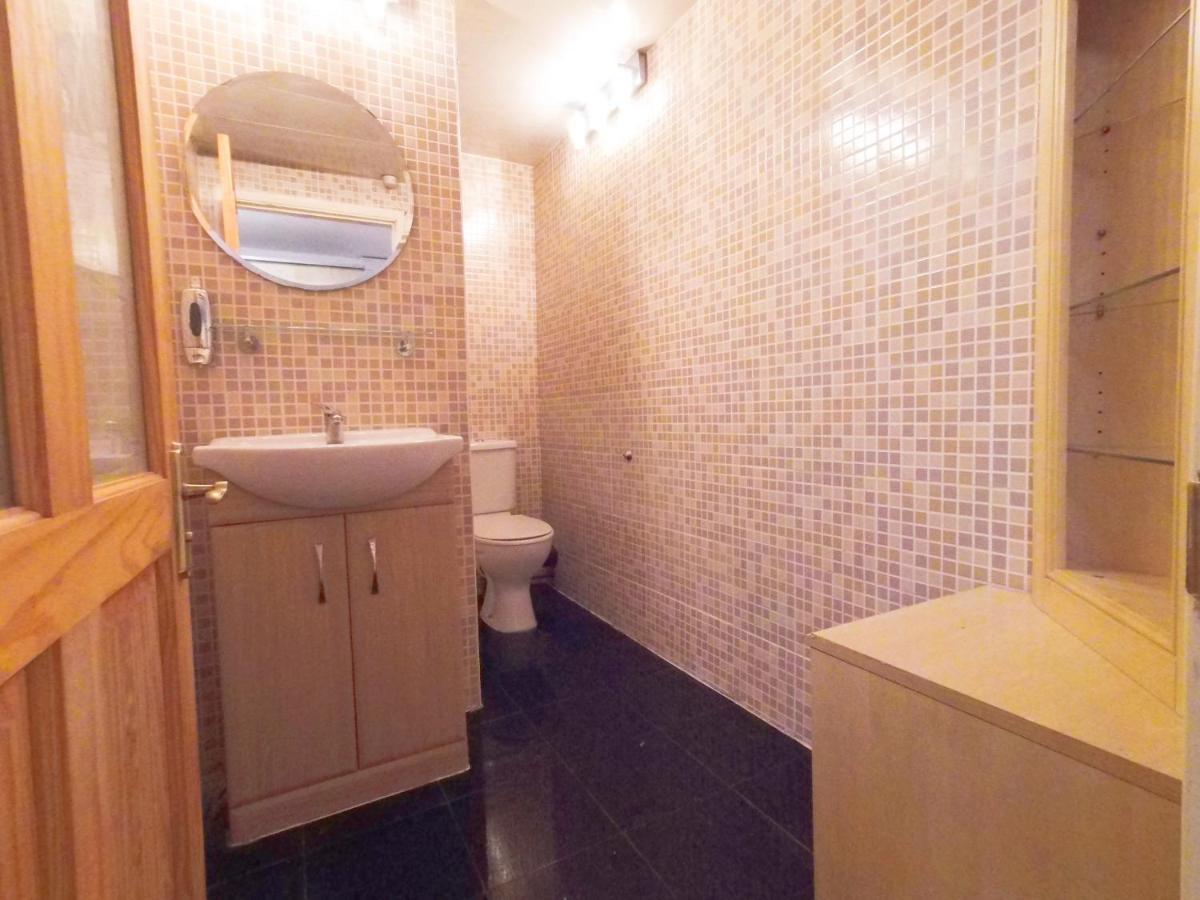 Luna 218 Flat 3 At Marble Arch Лондон Екстериор снимка