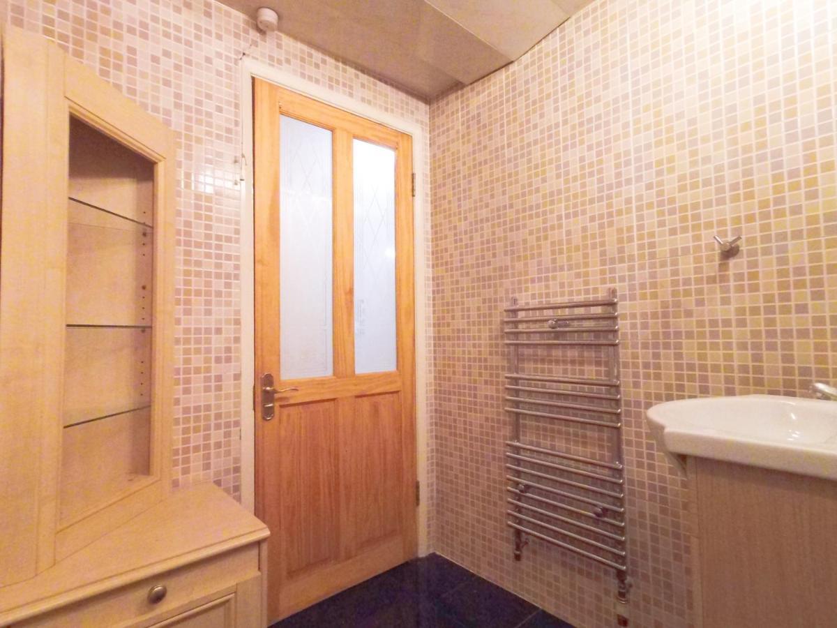 Luna 218 Flat 3 At Marble Arch Лондон Екстериор снимка